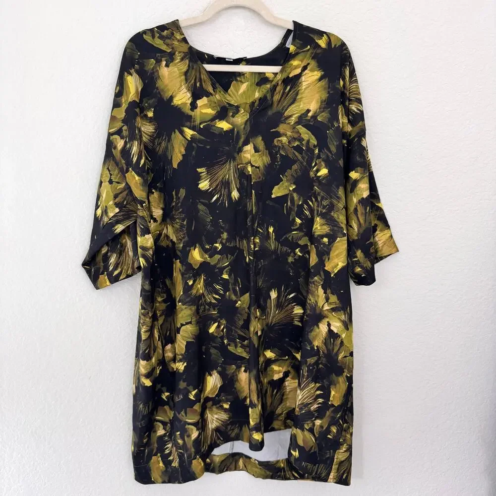 Bryn Walker Womens Tunic Top Shirt Size M Relaxed Artsy Lagenlook Floral Black